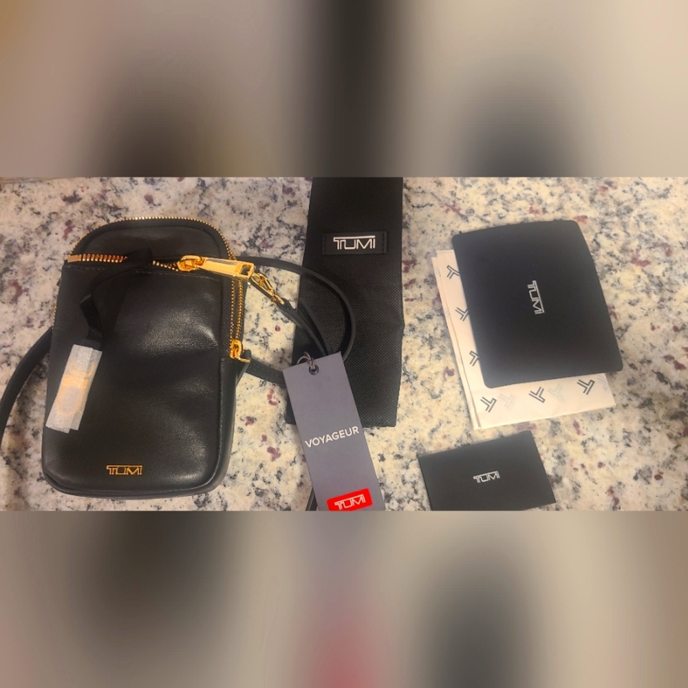 NWT Tumi Voyageur Katy Crossbody Bag